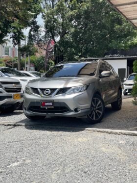 NISSAN QASHQAI EXCLUSIVE 4×4 AT