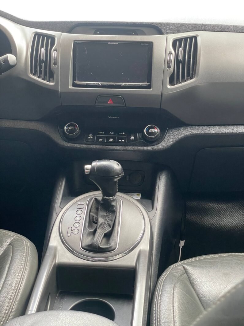 
								KIA NEW SPORTAGE EX AT 2.4L GASOLINA 4X4 full									