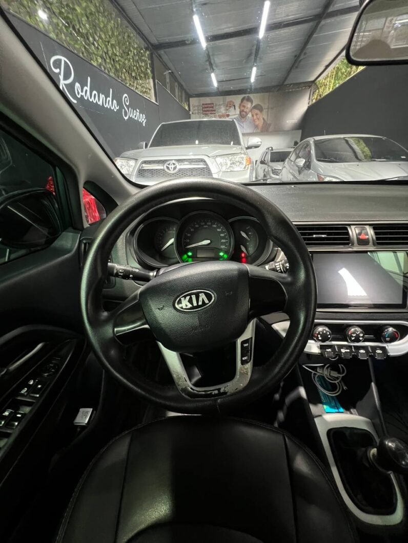 
								KIA RIO UB EX 1.25 SEDAN MT full									