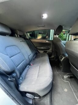 
										KIA SPORTAGE DESIRE 2.0 AT 4X2 full									