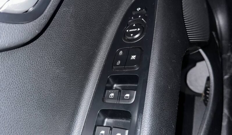 
								KIA RIO VIBRANT MT 1.4 full									