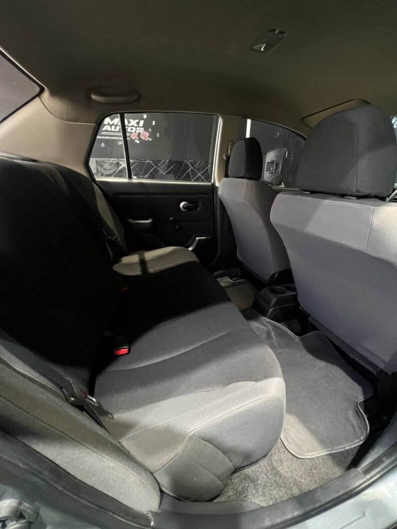 
								NISSAN TIIDA COMFORT 1.8 AT SD full									