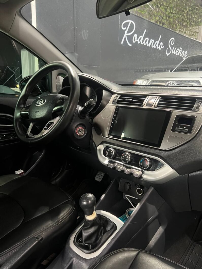 
								KIA RIO UB EX 1.25 SEDAN MT full									