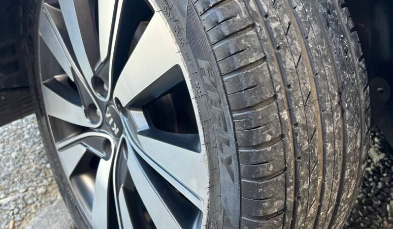 
								KIA SPORTAGE DESIRE 2.0 AT 4X2 full									