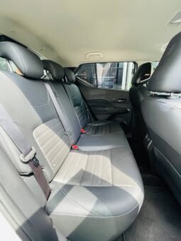 
										NISSAN KICKS EXCLUSIVE 1.600L AT 4×2 full									