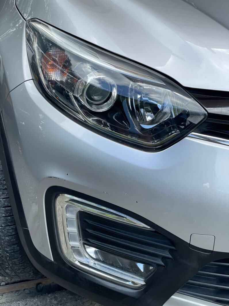 
								RENAULT CAPTUR INTENS AT 2.0 4X2 full									