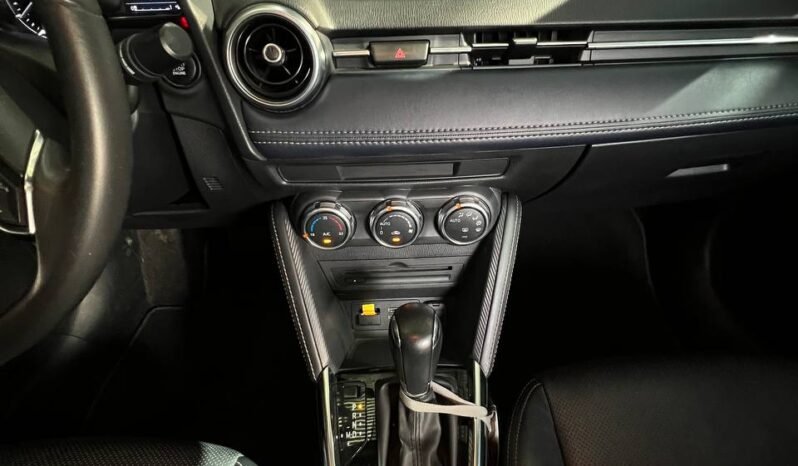 
								MAZDA 2 GRAND TOURING LX SEDAN  1.5 AT full									