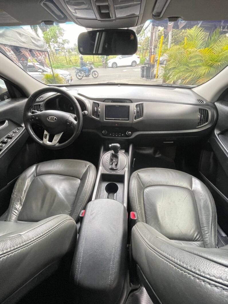 
								KIA NEW SPORTAGE EX AT 2.4L GASOLINA 4X4 full									