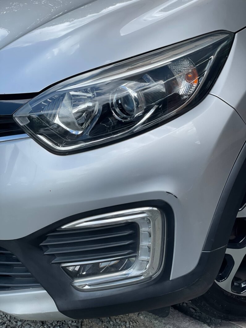 
								RENAULT CAPTUR INTENS AT 2.0 4X2 full									