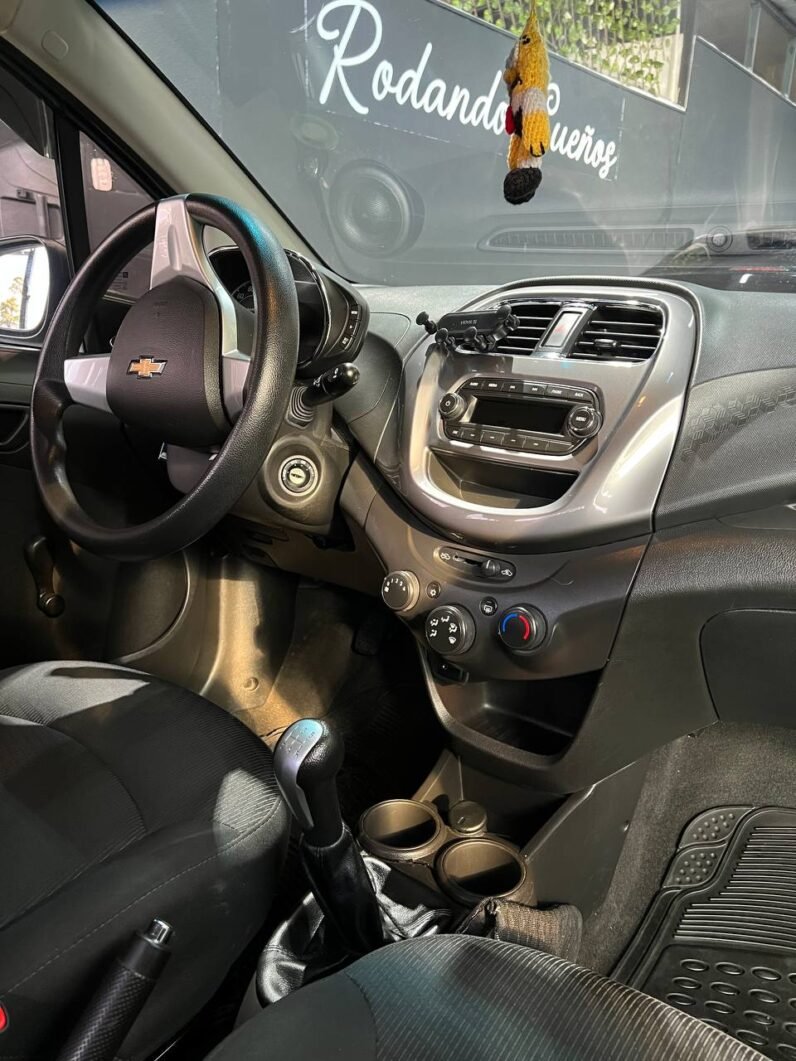 
								CHEVROLET BEAT LS MT 1.2 SD full									