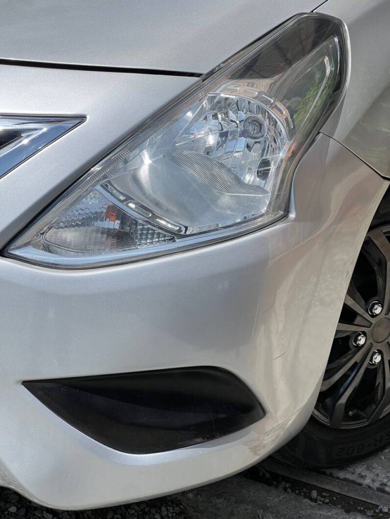 
								NISSAN VERSA SENSE MT 1.6 full									