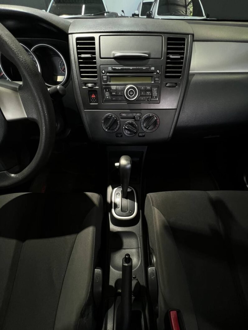 
								NISSAN TIIDA COMFORT 1.8 AT SD full									