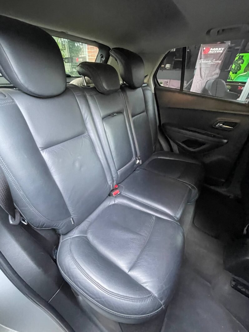 
								CHEVROLET TRACKER LT AT 1.8 full									