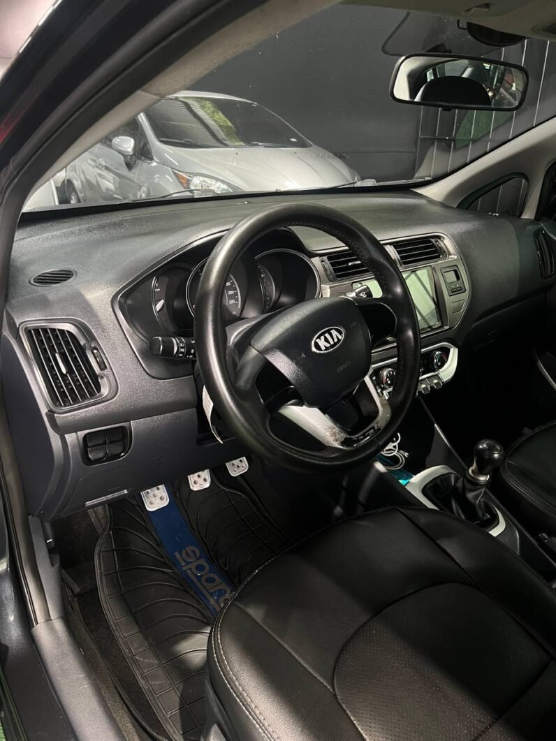 
								KIA RIO UB EX 1.25 SEDAN MT full									
