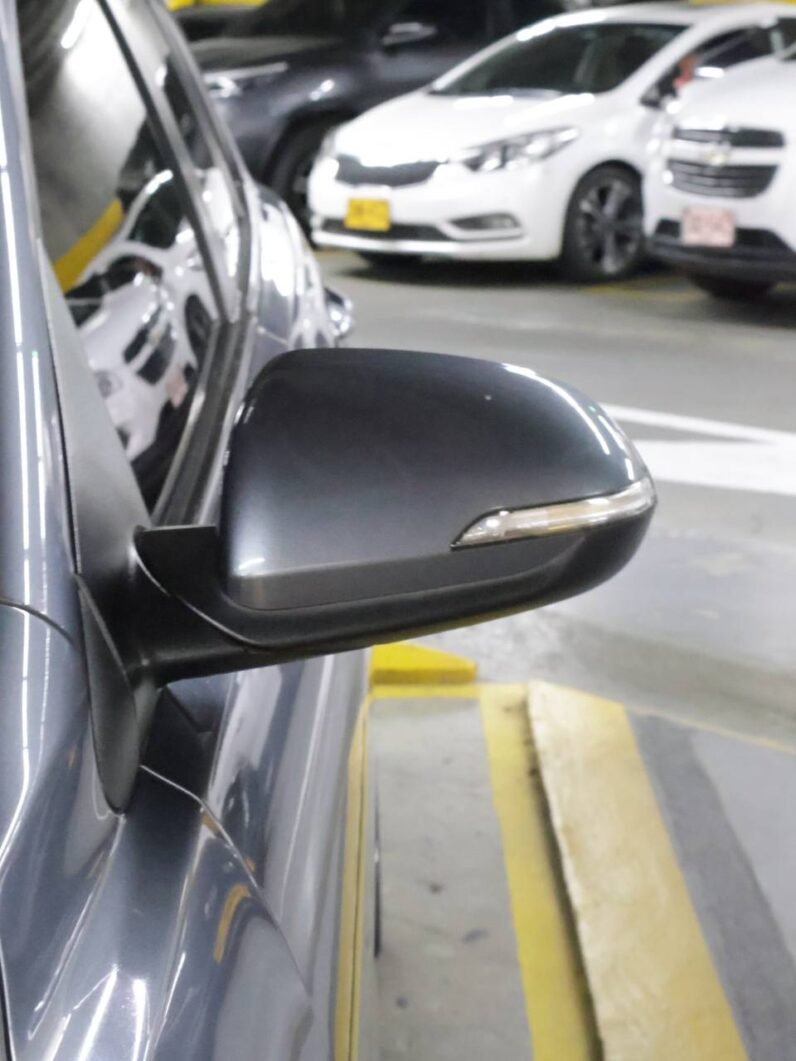 
								KIA RIO VIBRANT MT 1.4 full									