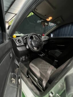 
										RENAULT KWID ZEN MT 1.0 full									