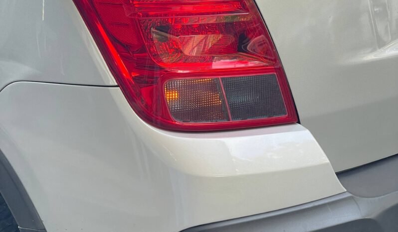 
								CHEVROLET TRACKER LT AT 1.8 full									