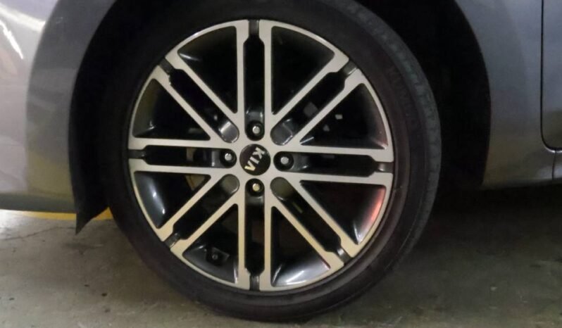 
								KIA RIO VIBRANT MT 1.4 full									