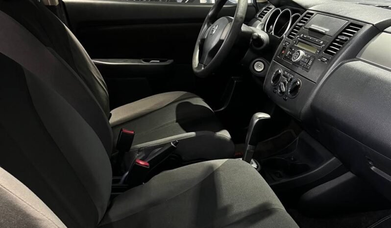 
								NISSAN TIIDA COMFORT 1.8 AT SD full									