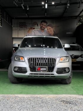 AUDI Q5 LUXURY 2.0 AT