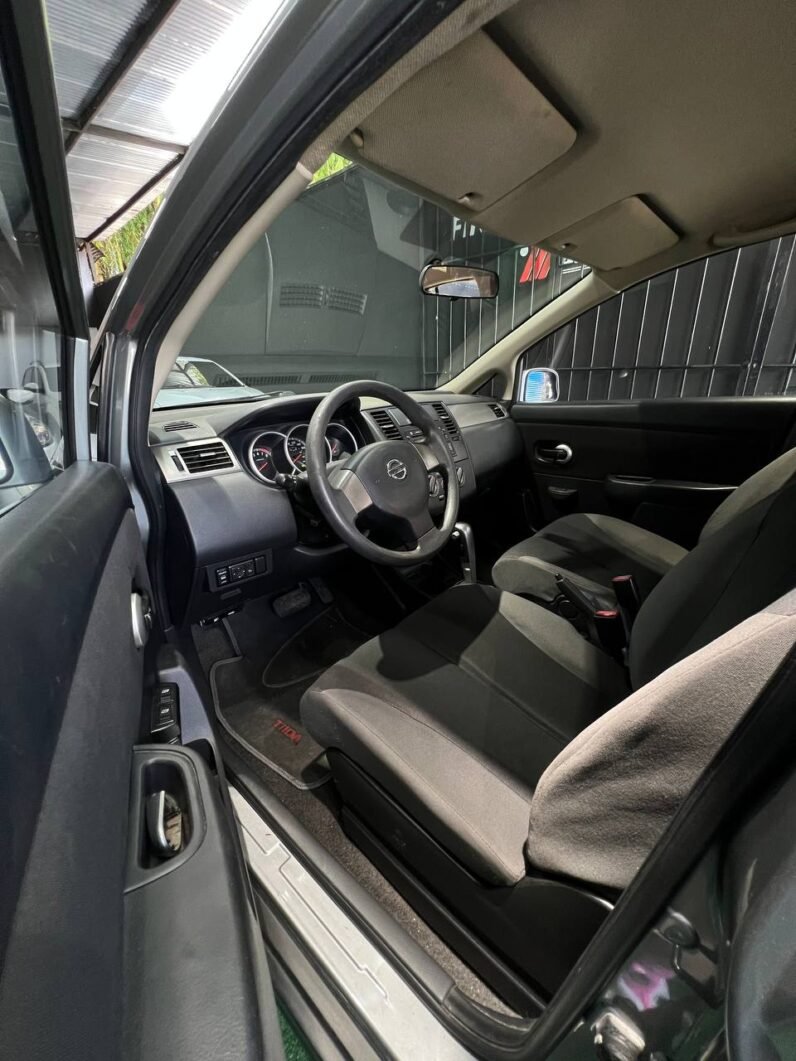 
								NISSAN TIIDA COMFORT 1.8 AT SD full									