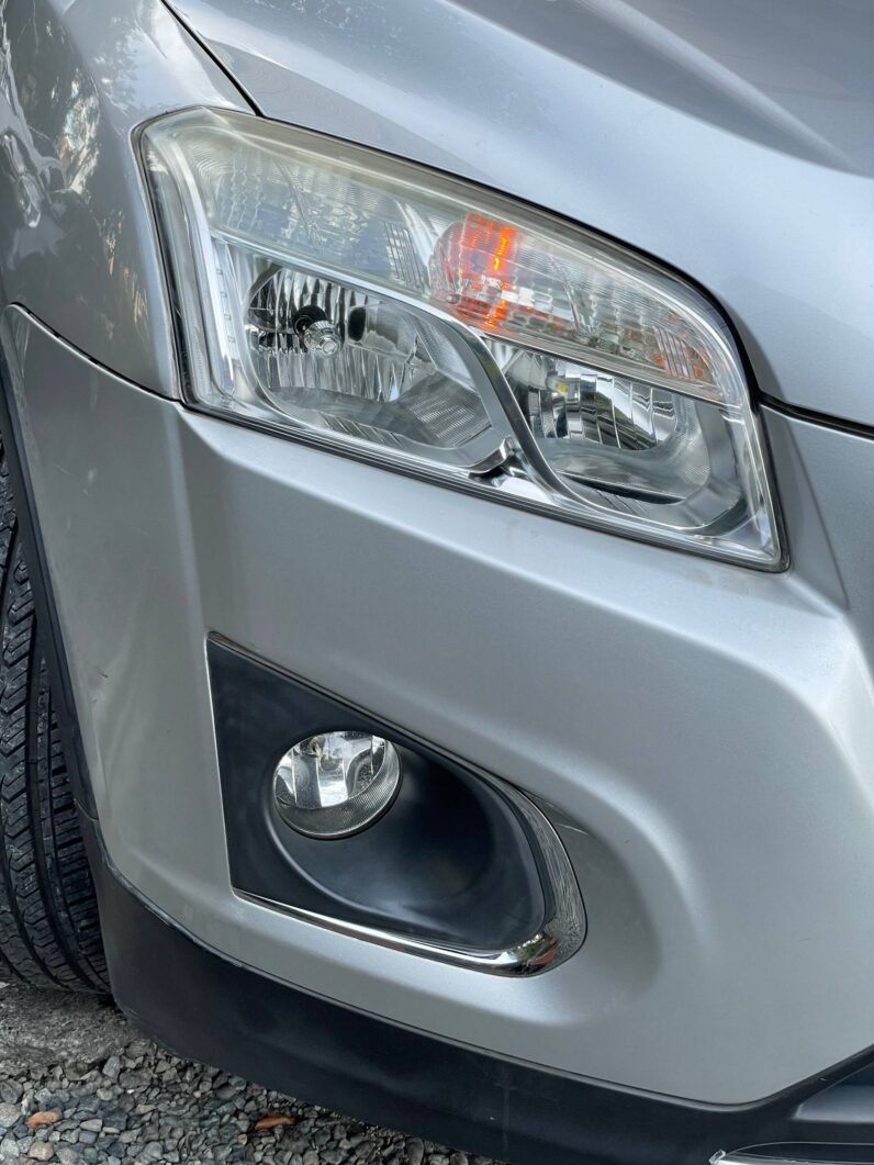 
								CHEVROLET TRACKER LT AT 1.8 full									