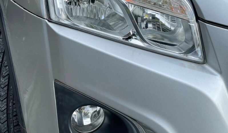 
								CHEVROLET TRACKER LT AT 1.8 full									