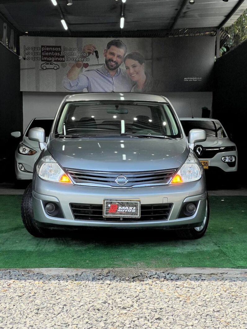 
								NISSAN TIIDA COMFORT 1.8 AT SD full									