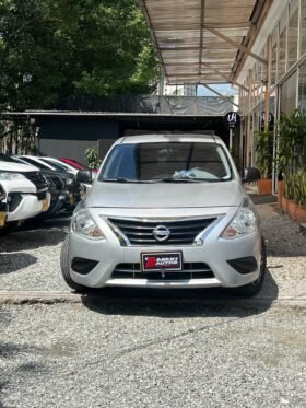 NISSAN VERSA SENSE MT 1.6