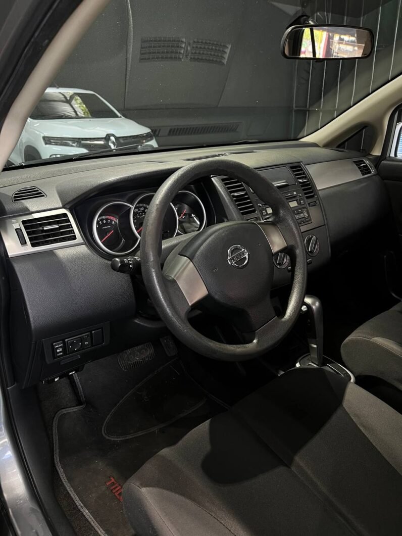 
								NISSAN TIIDA COMFORT 1.8 AT SD full									
