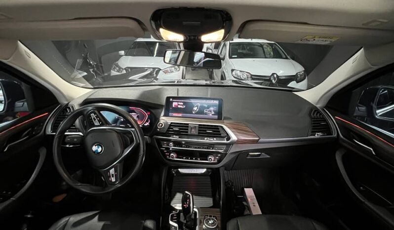 
								BMW X4 XDRIVE 30I 2.0 AT full									