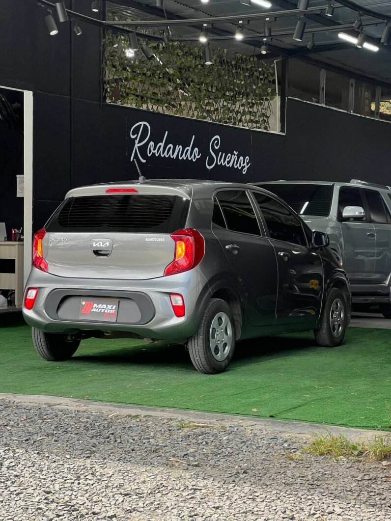 
								KIA PICANTO EMOTION 1.0  MT full									