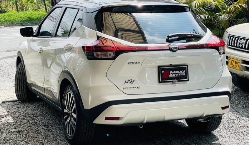 
								NISSAN KICKS EXCLUSIVE 1.600L AT 4×2 full									