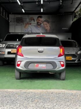 KIA PICANTO EMOTION 1.0  MT