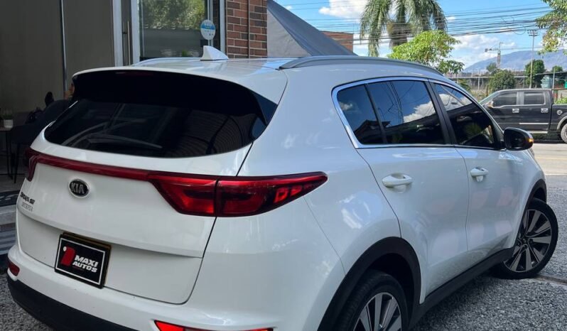 
								KIA SPORTAGE DESIRE 2.0 AT 4X2 full									