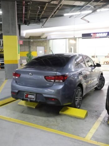 KIA RIO VIBRANT MT 1.4