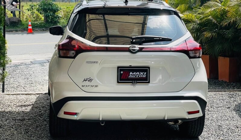 
								NISSAN KICKS EXCLUSIVE 1.600L AT 4×2 full									