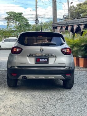 RENAULT CAPTUR INTENS AT 2.0 4X2