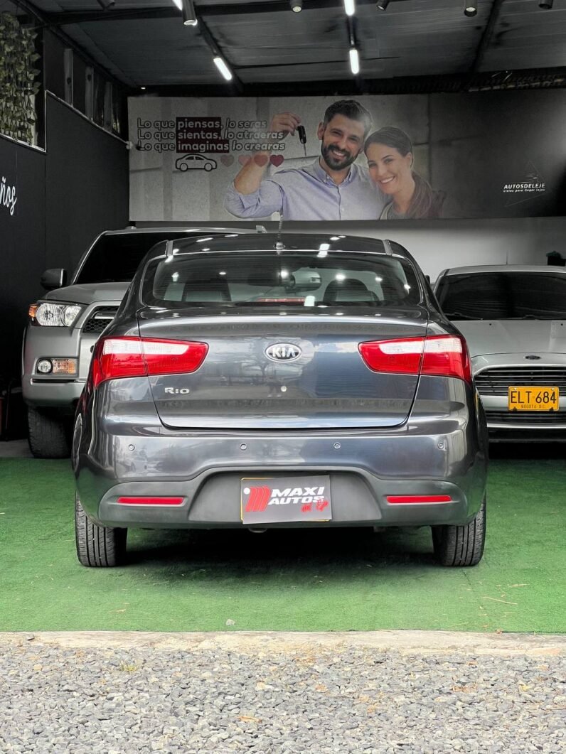 
								KIA RIO UB EX 1.25 SEDAN MT full									