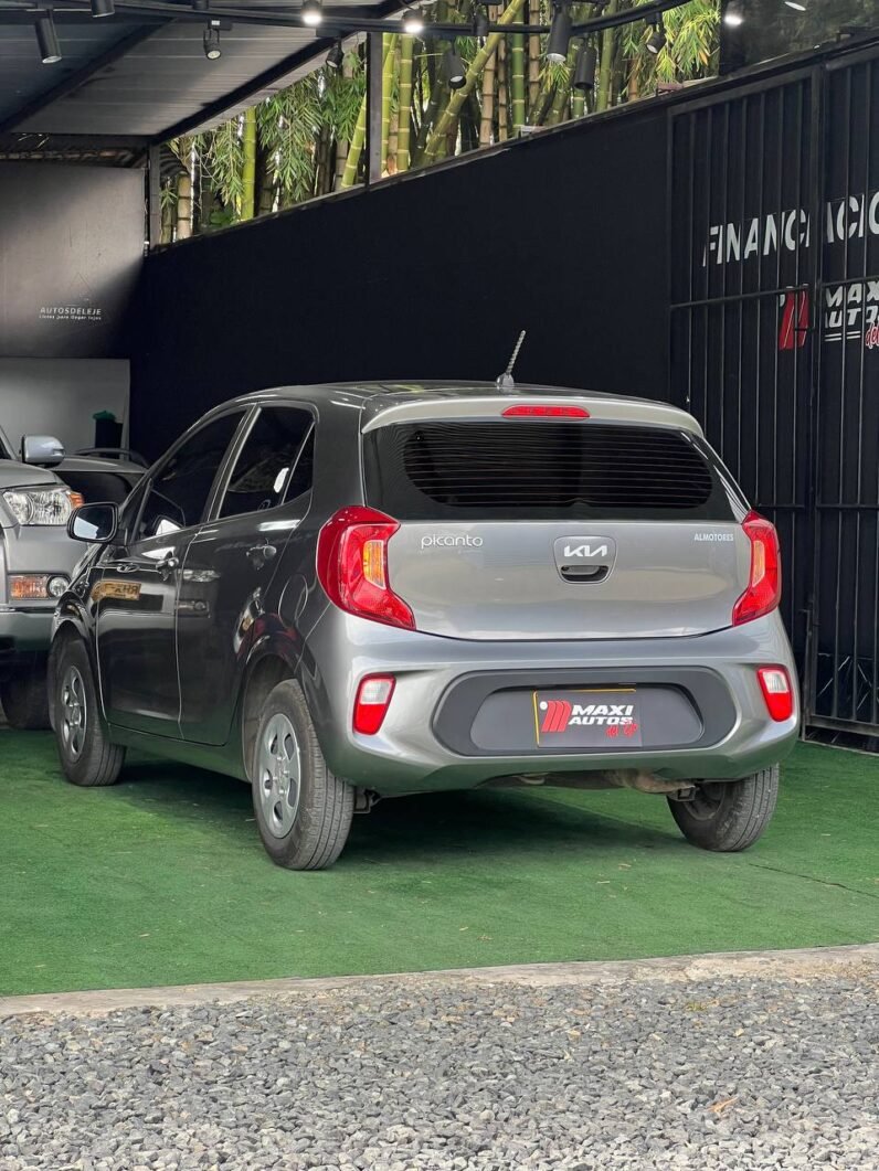
								KIA PICANTO EMOTION 1.0  MT full									