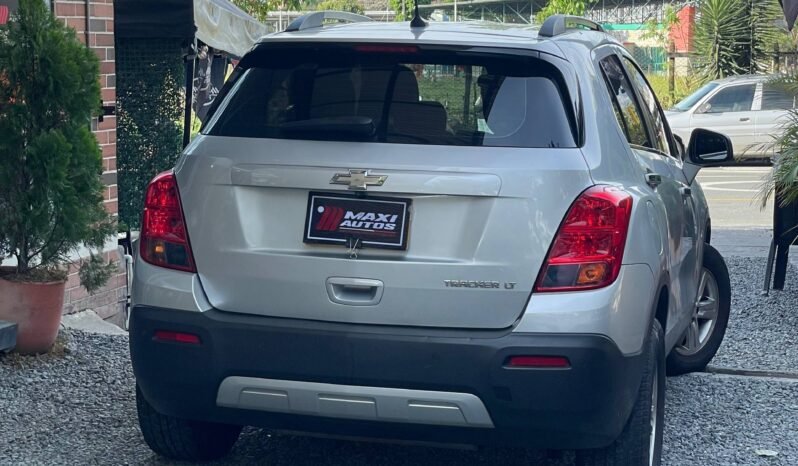 
								CHEVROLET TRACKER LT AT 1.8 full									