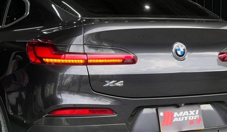 
								BMW X4 XDRIVE 30I 2.0 AT full									