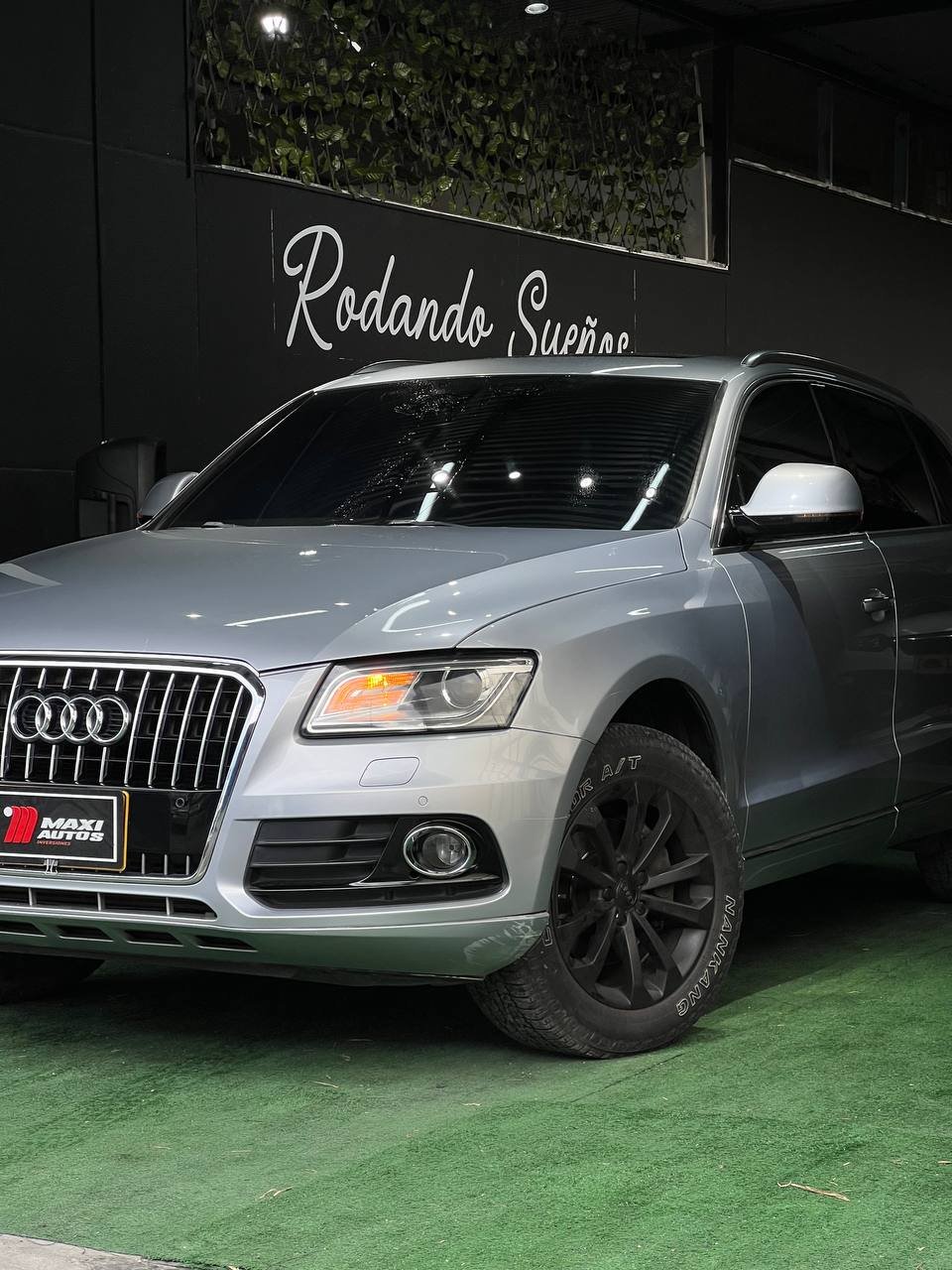 AUDI Q5 LUXURY 2.0 AT