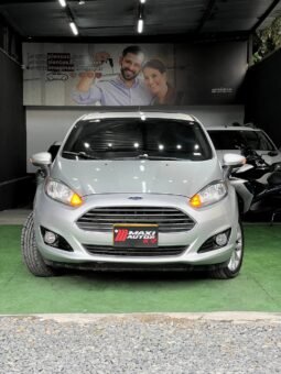 FORD FIESTA TITANIUM AT 1.6