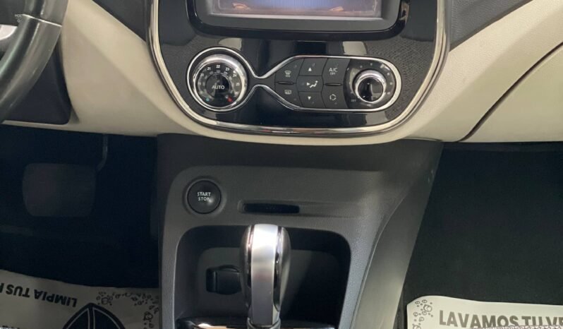 
								RENAULT CAPTUR INTENS AT 2.0 4X2 full									