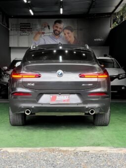 
										BMW X4 XDRIVE 30I 2.0 AT full									