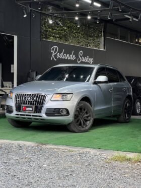 AUDI Q5 LUXURY 2.0 AT
