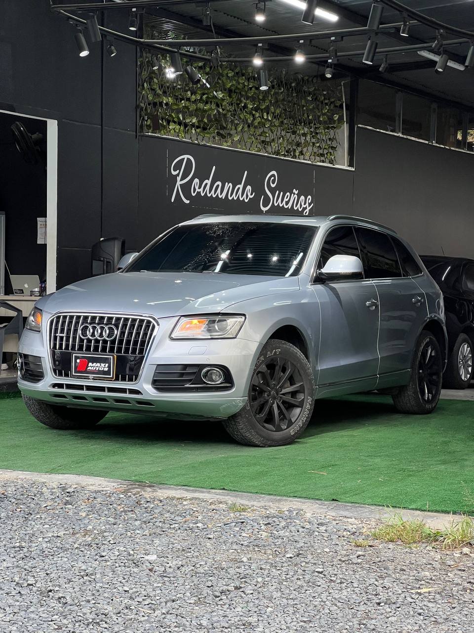 AUDI Q5 LUXURY 2.0 AT