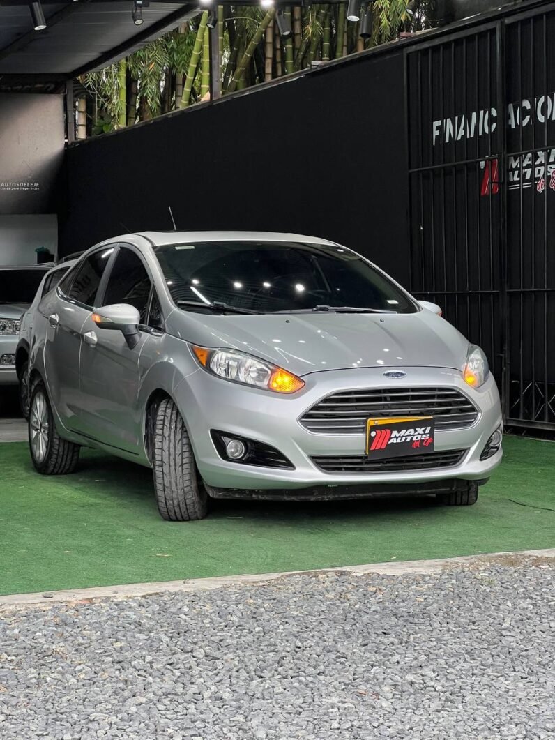 
								FORD FIESTA TITANIUM AT 1.6 full									