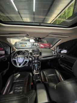 FORD FIESTA TITANIUM AT 1.6